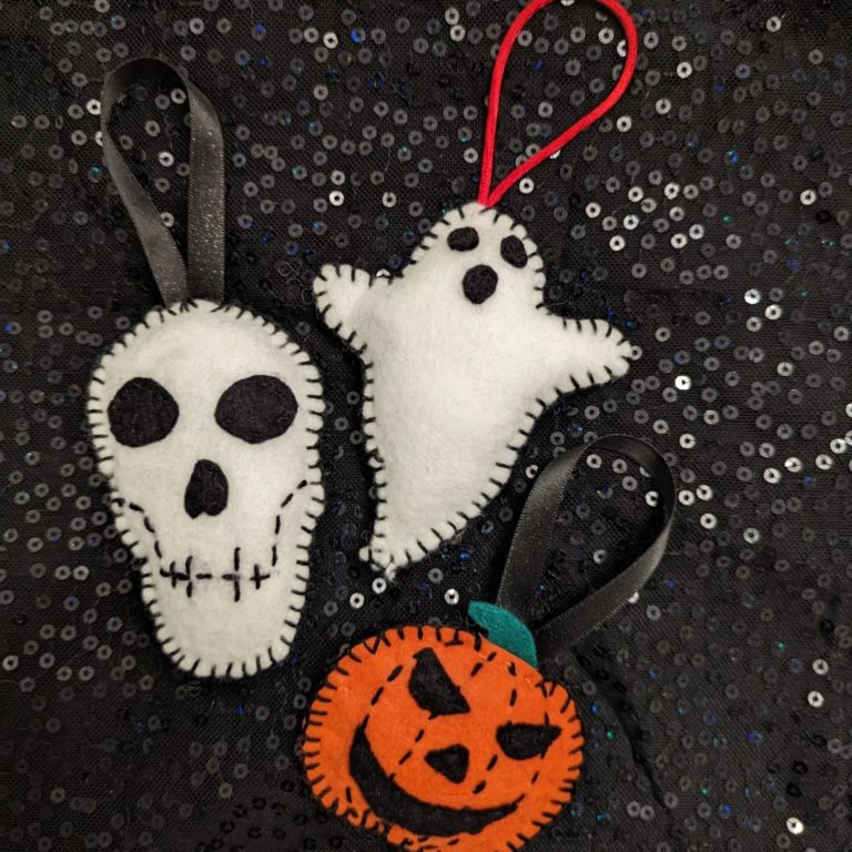 Insta Halloween Crafts IMG1