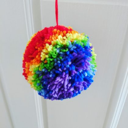 Rainbow Pom Pom