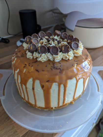 Rolo Caramel Cake